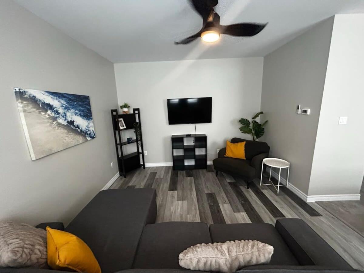 New Large Luxurious 2Br Condo In The Heart Of Uptown Coffee, Wifi 圣约翰 外观 照片